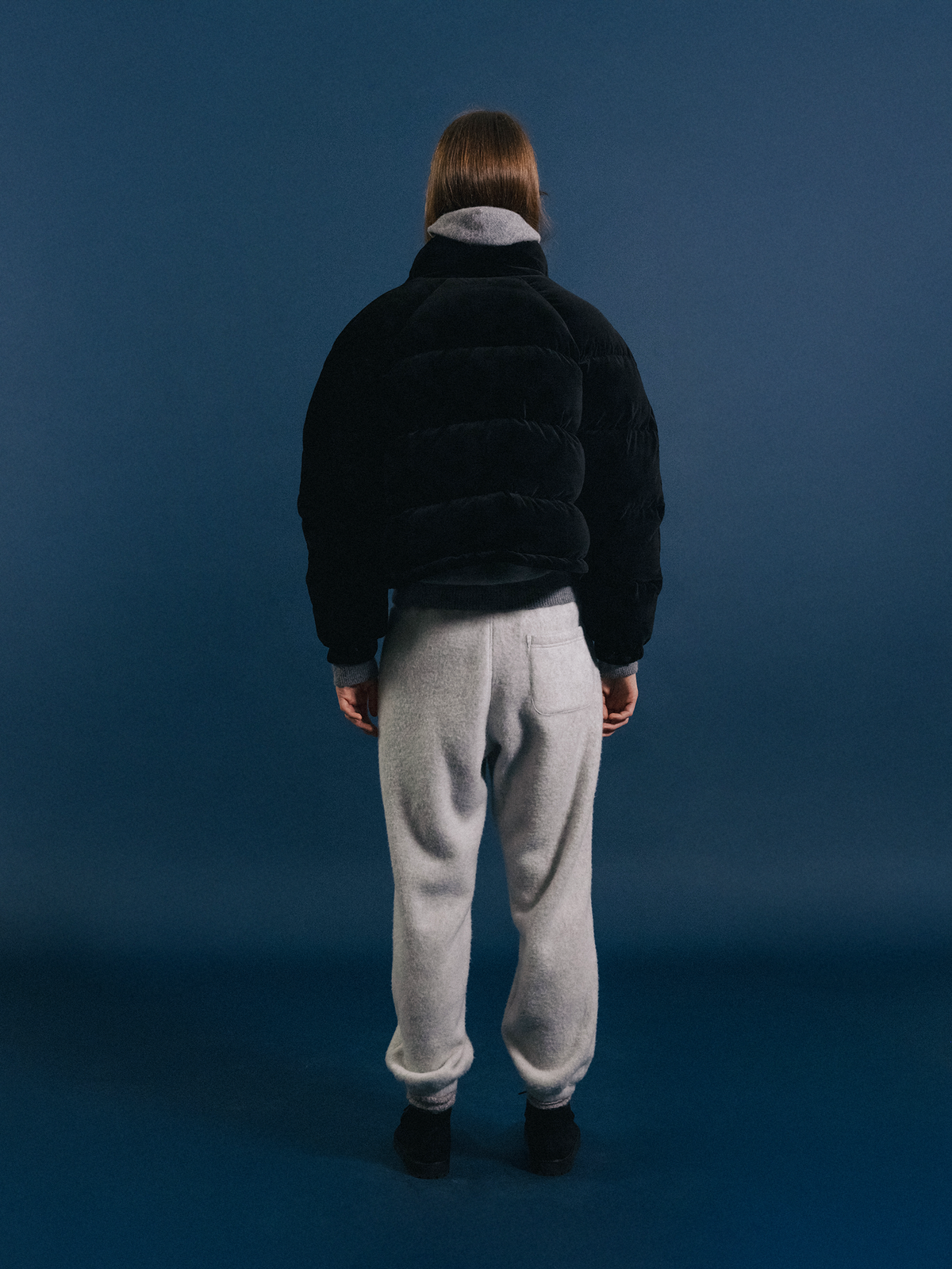 Nothing Written Velvet cropped puffer jacket (Black)
