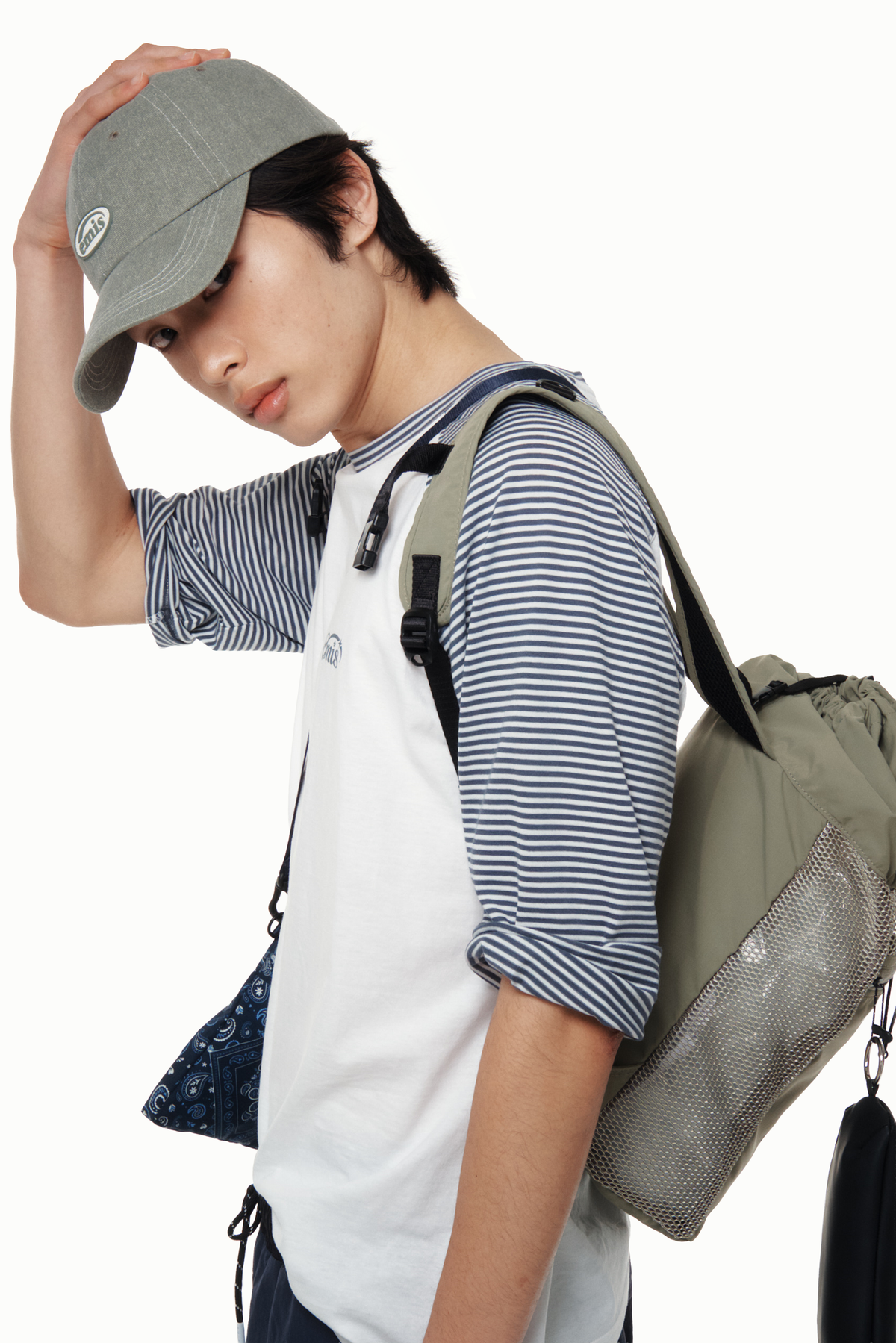 Emis Stripe Raglan Sleeve T-Shirt-Navy