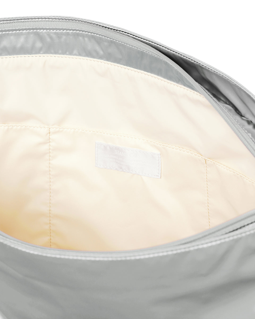 Slouch Pocket Bag · Silver