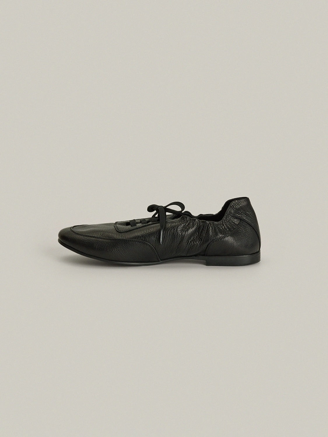 Facade Pattern Breeze Sneakers black