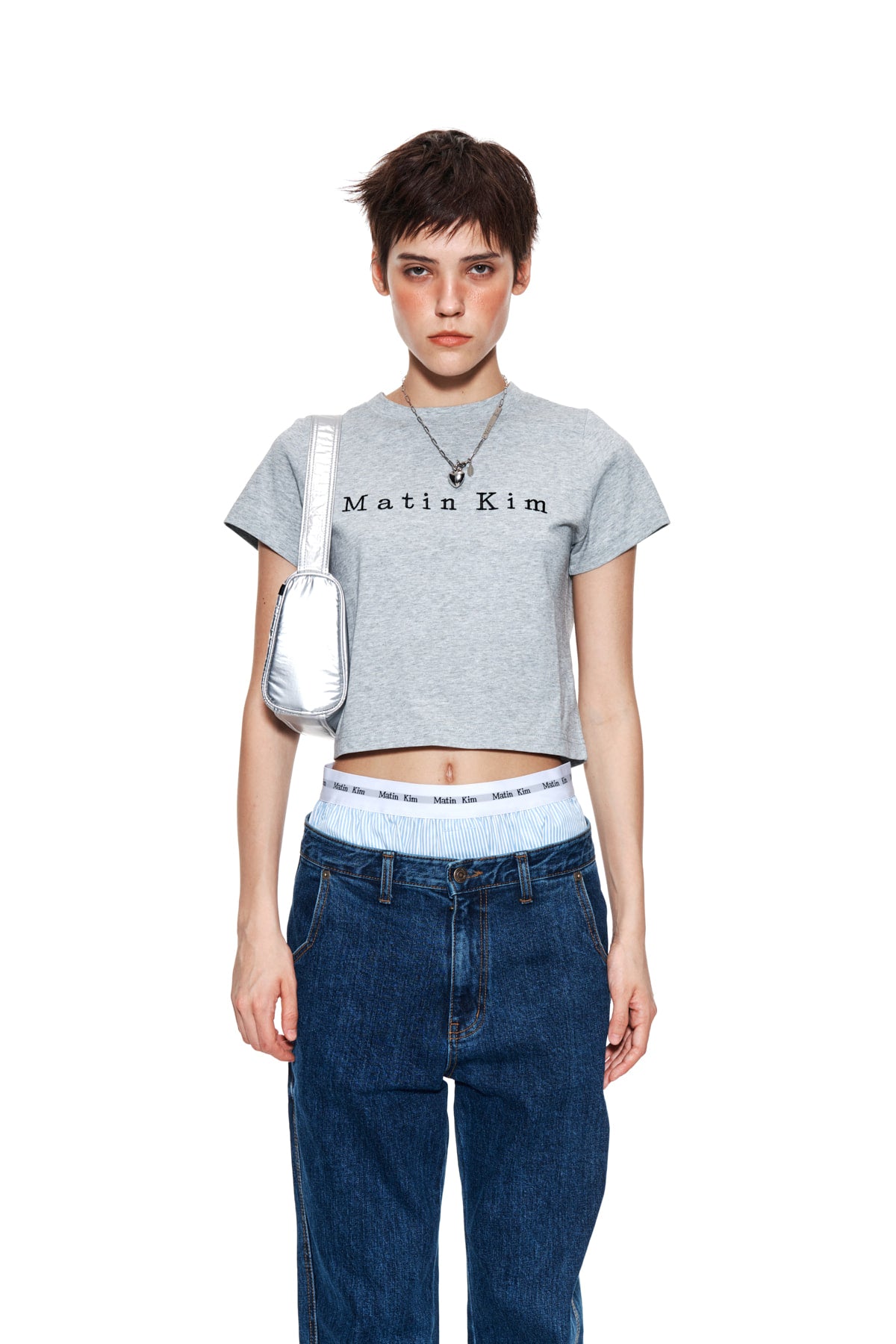 [matinkim] MATIN EMBROIDERY LOGO CROP TOP IN GREY