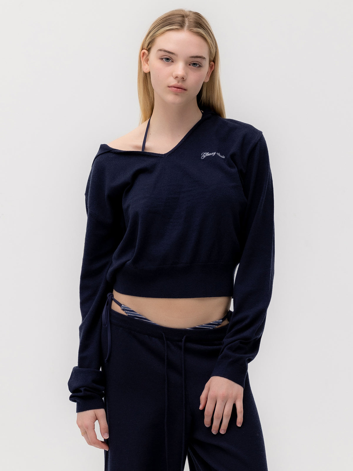 GLOWNY G Hug V-Neck Knit Hoodie (Navy)