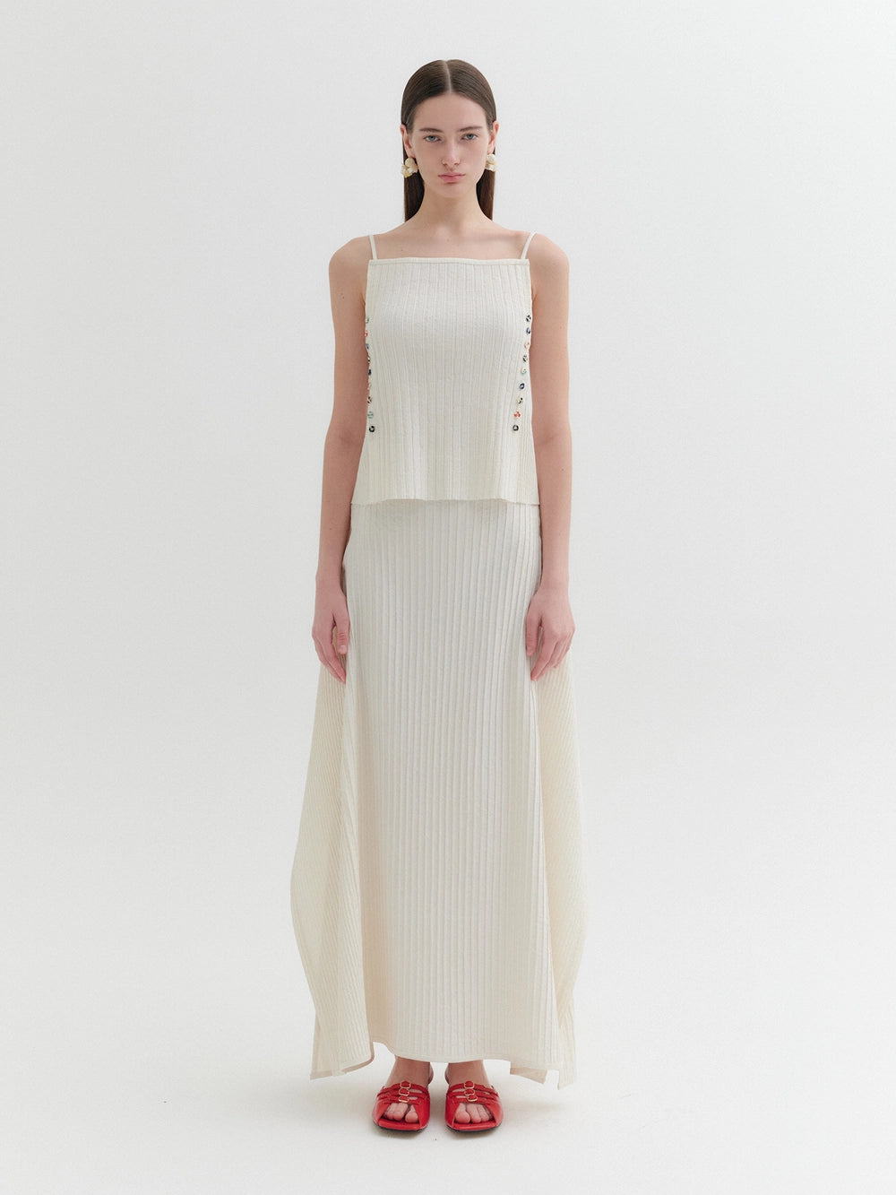 EENK Flowy Pleats Long Skirt - Ivory