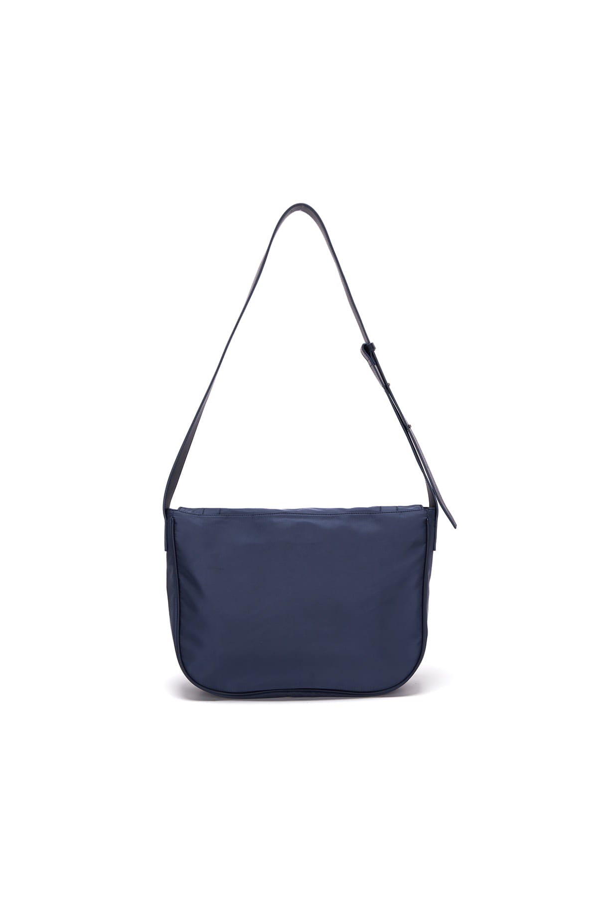 [matinkim] BIG BUCKLE BAG IN NAVY