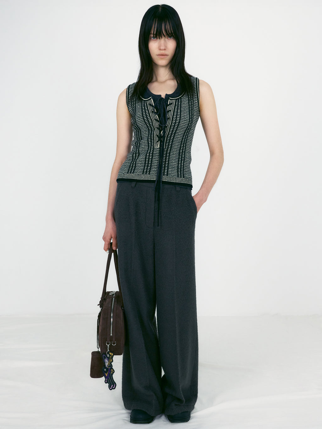 [low_classic] Hairy Boucle Wool Pants
Greyish Purple