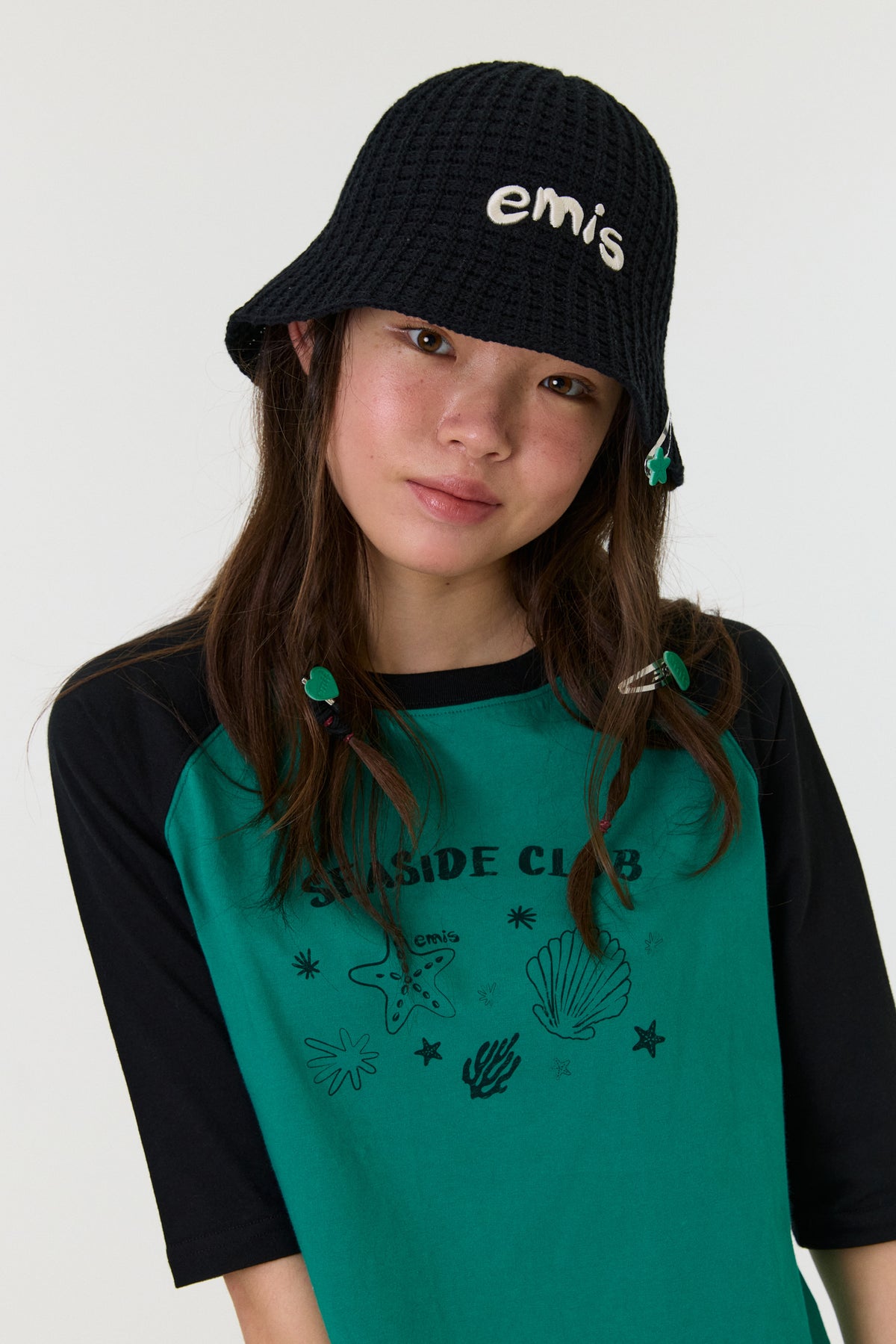 Emis Coastal Waffle Knit Bucket Hat-Black