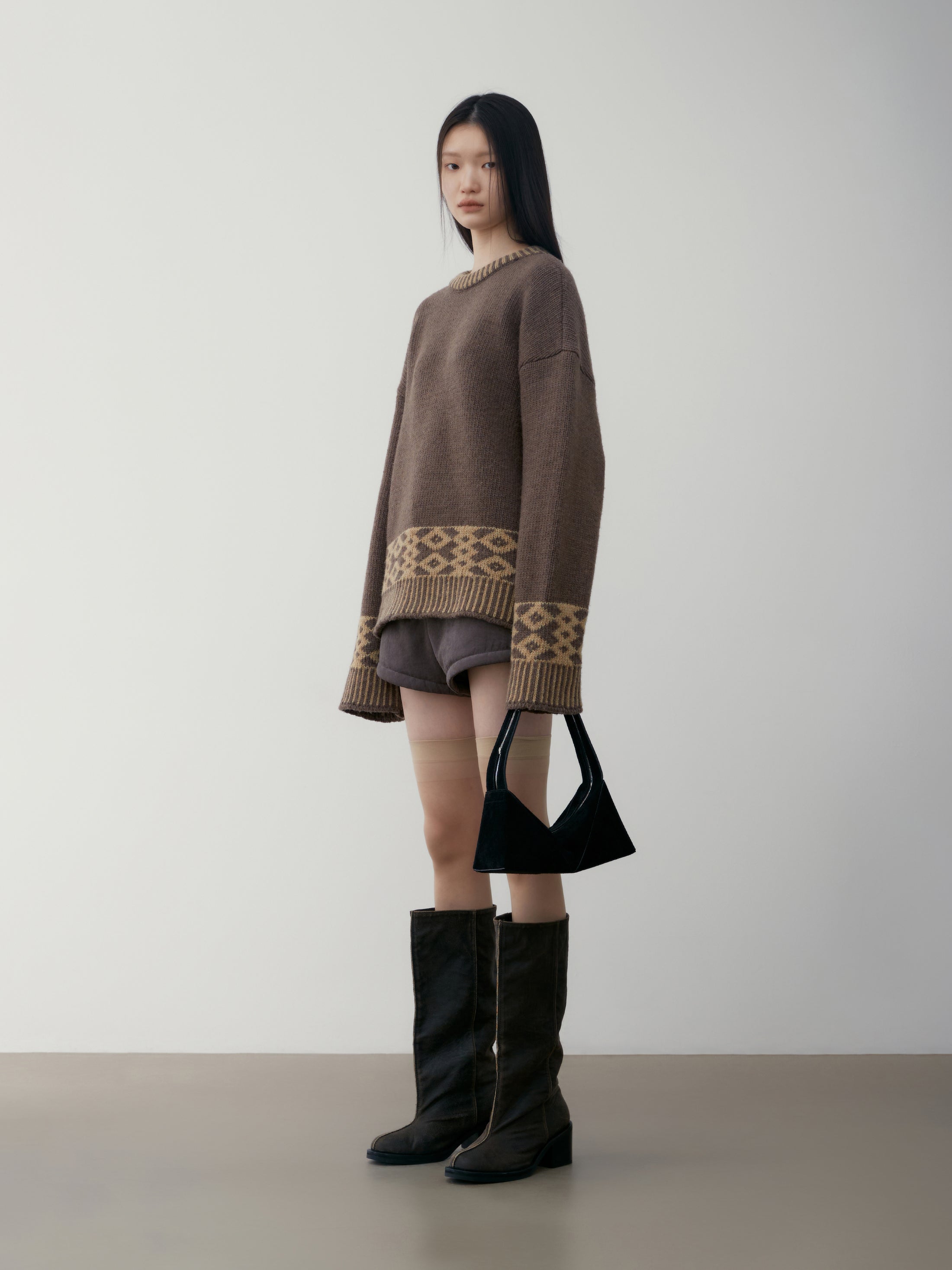 [low_classic] JACQUARD KNIT SWEATER
BROWN