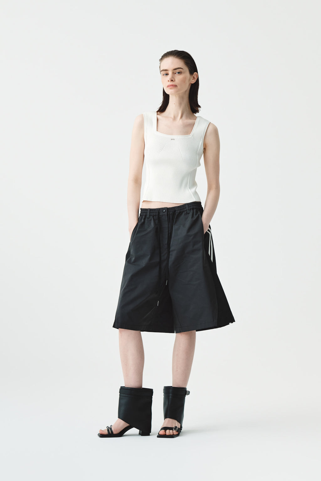 Matinkim Matin Kim Banding Sporty Bermuda Pants IN Charcoal