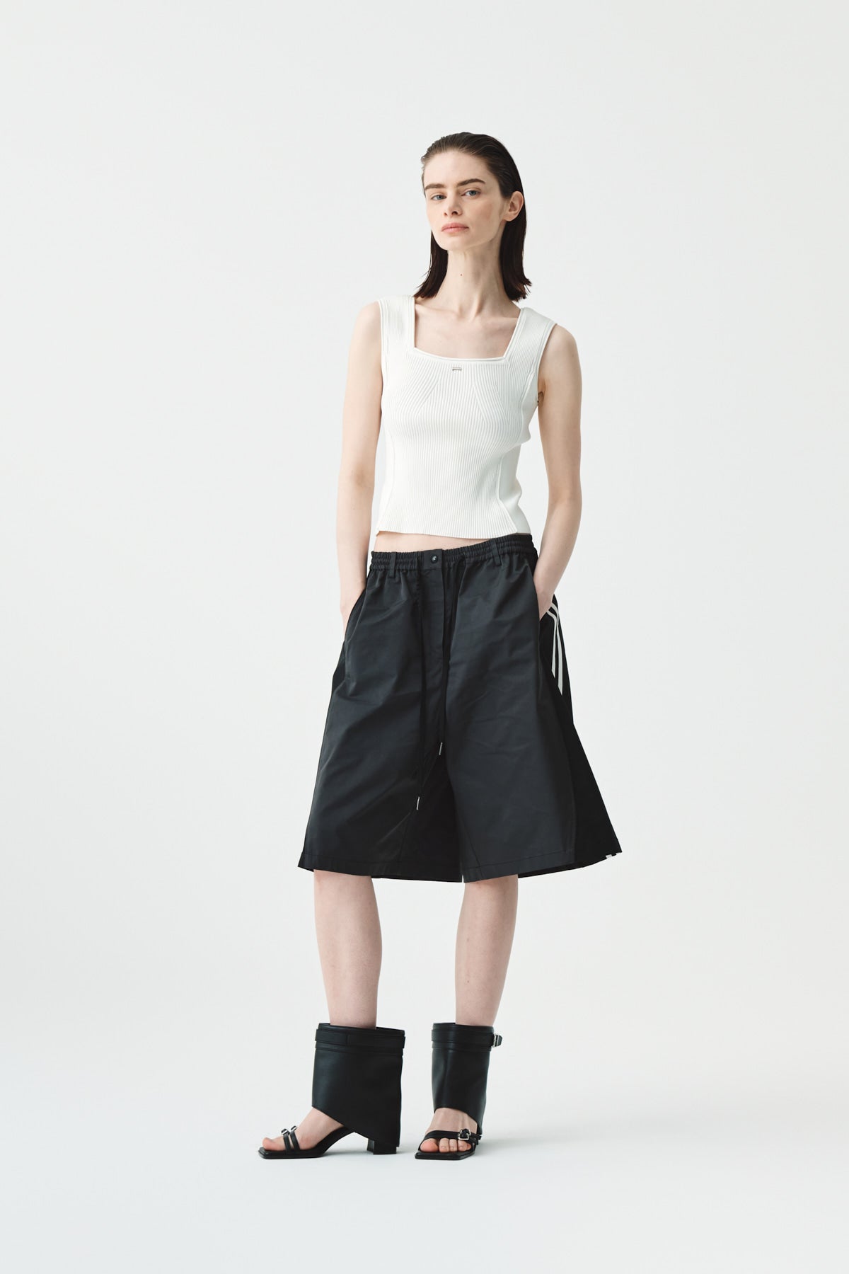 Matinkim Matin Kim Banding Sporty Bermuda Pants IN Charcoal