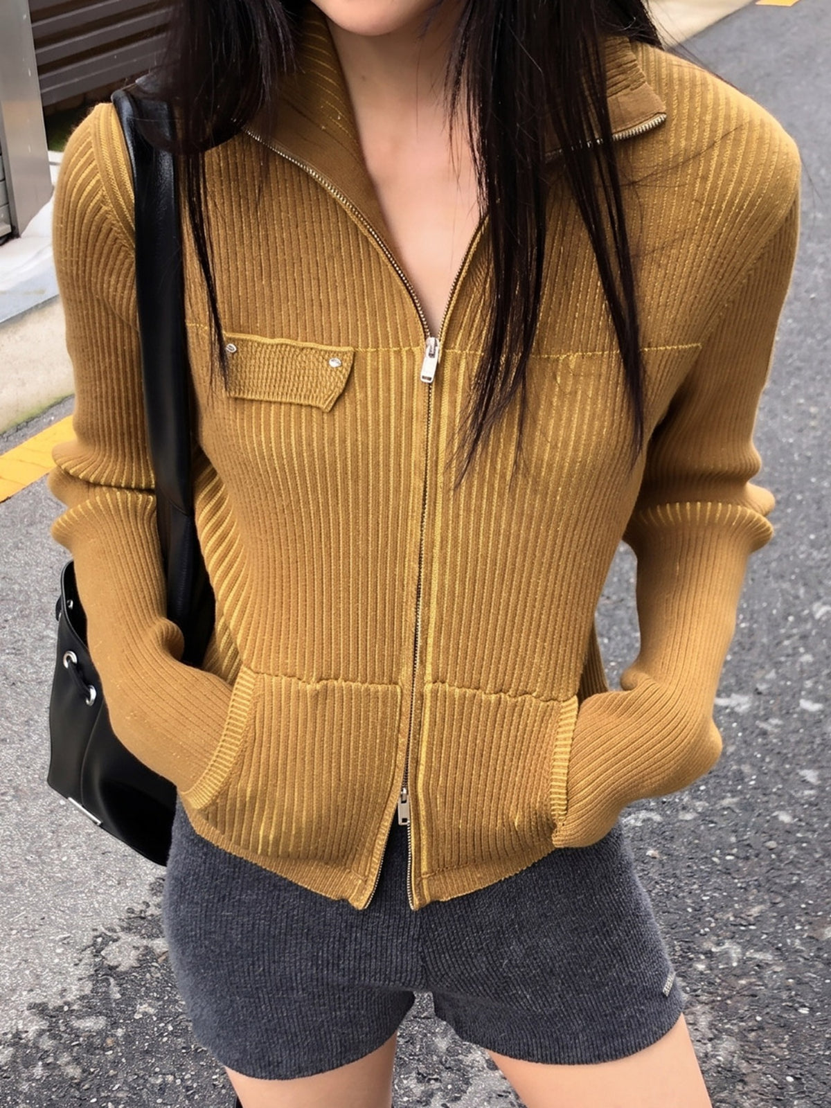 Raive Ribbed Zip-up Knit