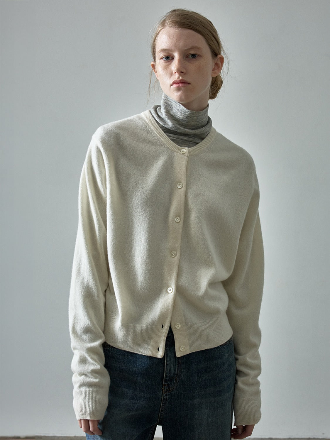 Facade Pattern Cashmere Essential Cardigan ivory
