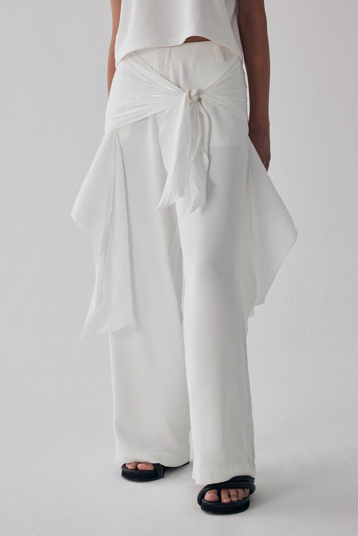 Treemingbird Scarf Wrapped Pants White