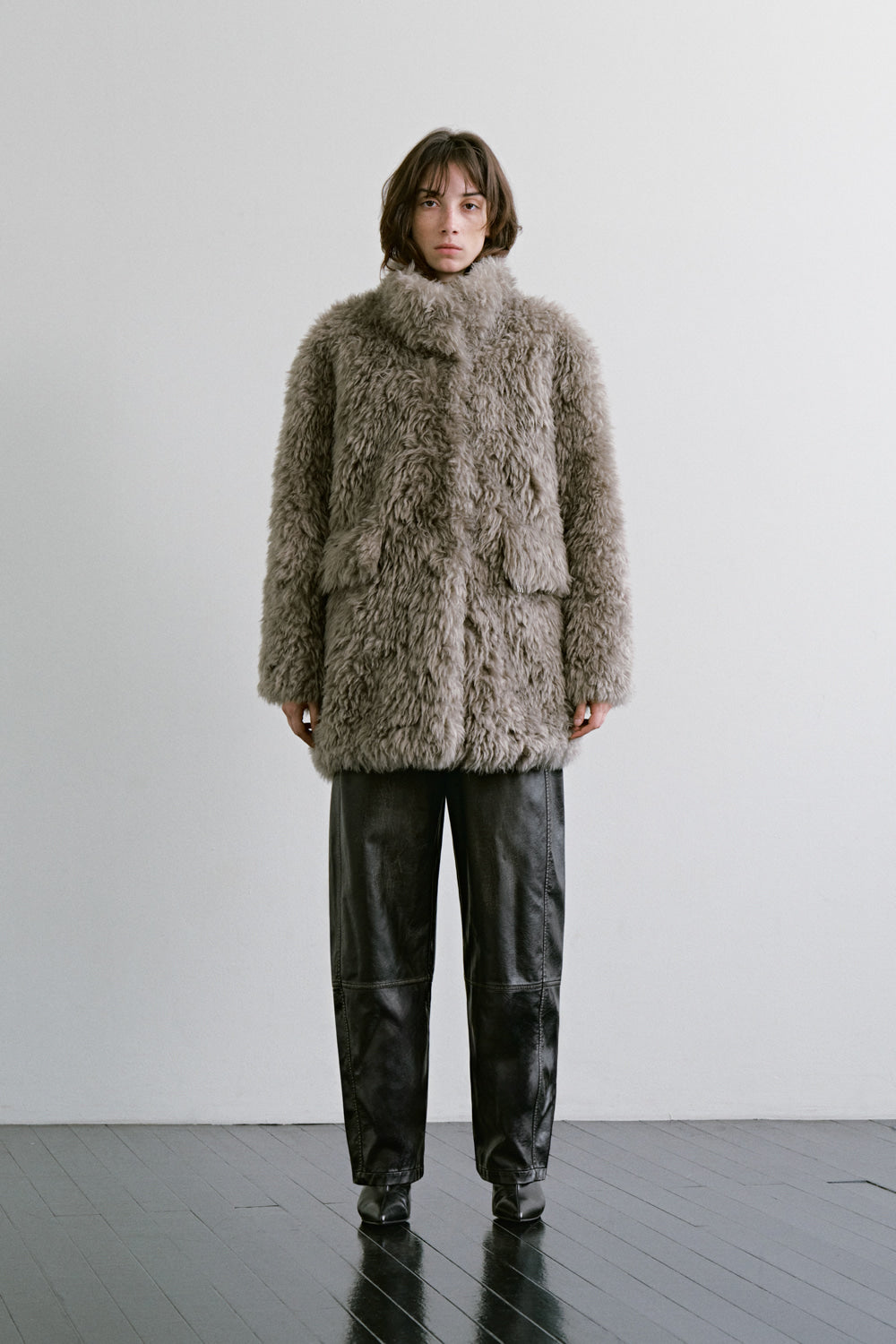 Treemingbird Essential Fur Half Coat Beige