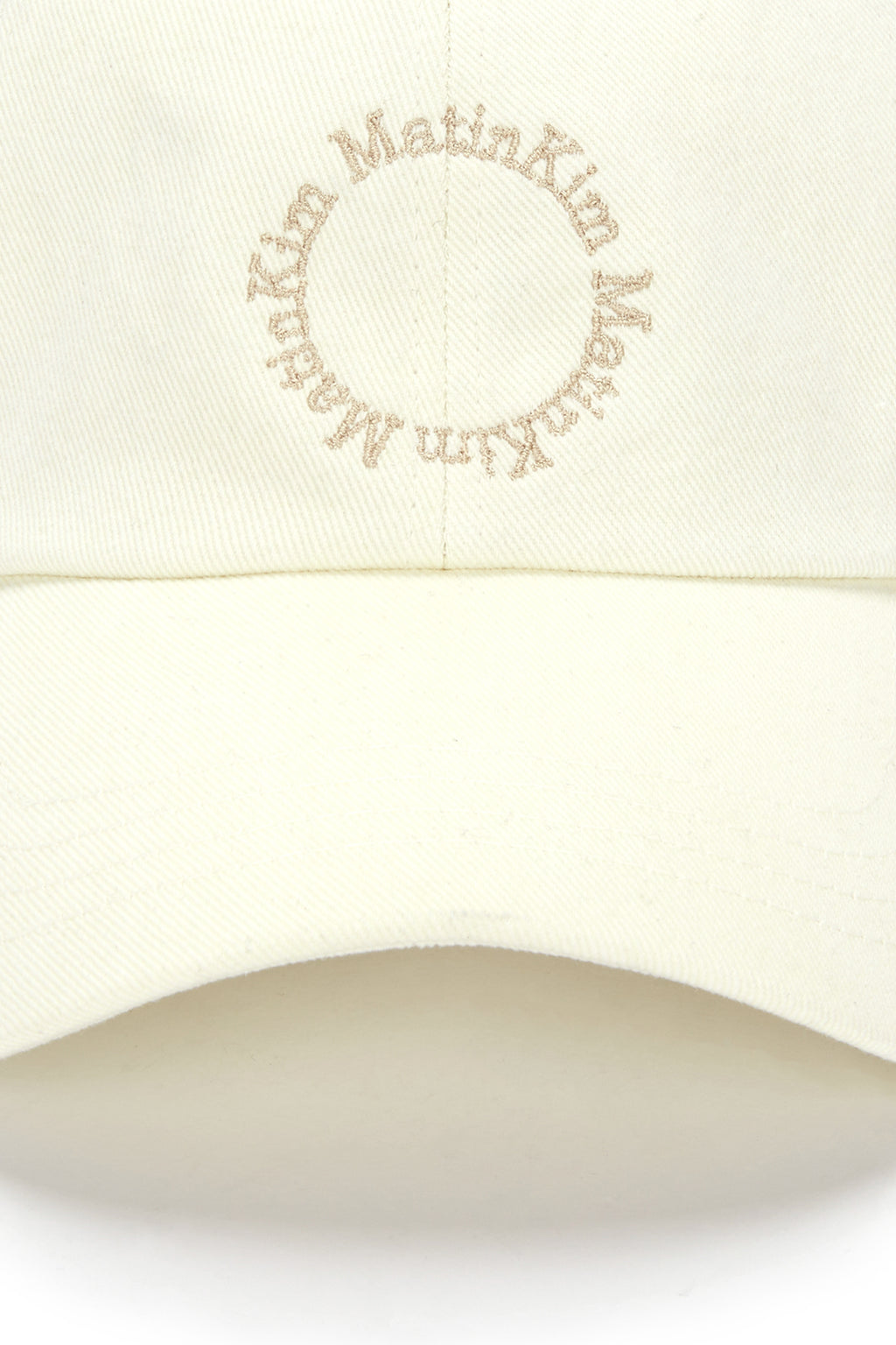 [matinkim] MACARON LOGO BALL CAP IN CREAM