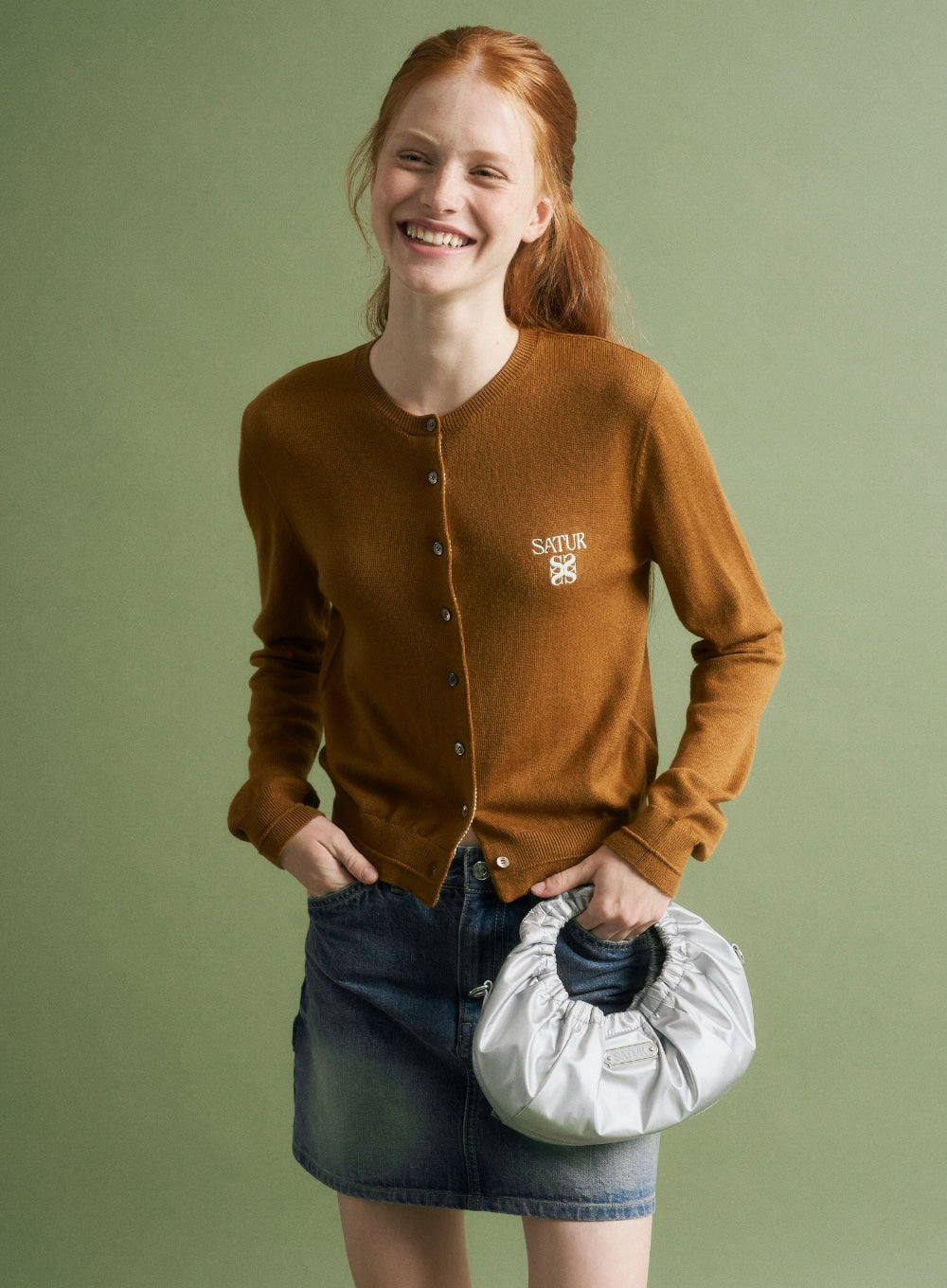 [satur] Scrunchie Small Hand Bag - Silver