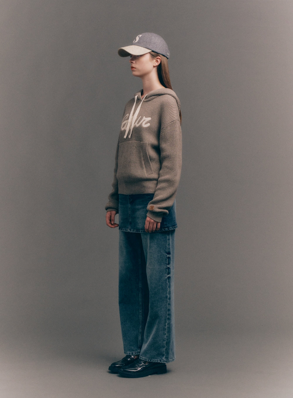 [satur] (W) Applique Logo Cashmere Blend Hood Knit - Taupe Brown