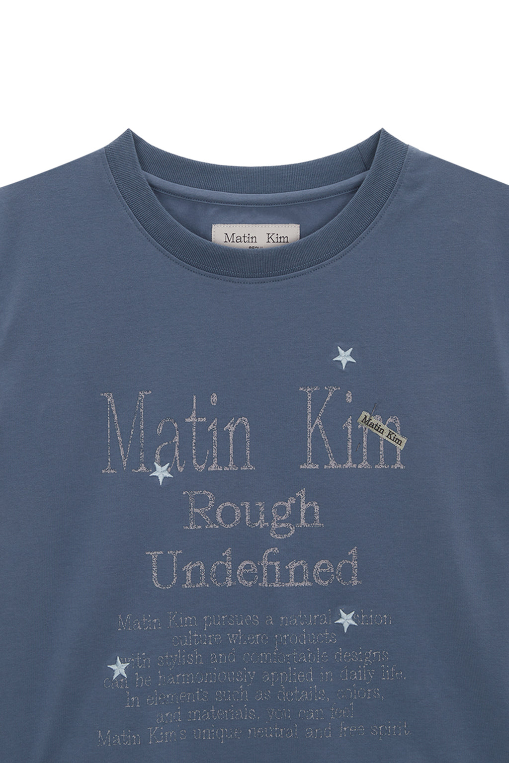 [matinkim] DAZZLE LETTERING CROP TOP IN BLUE