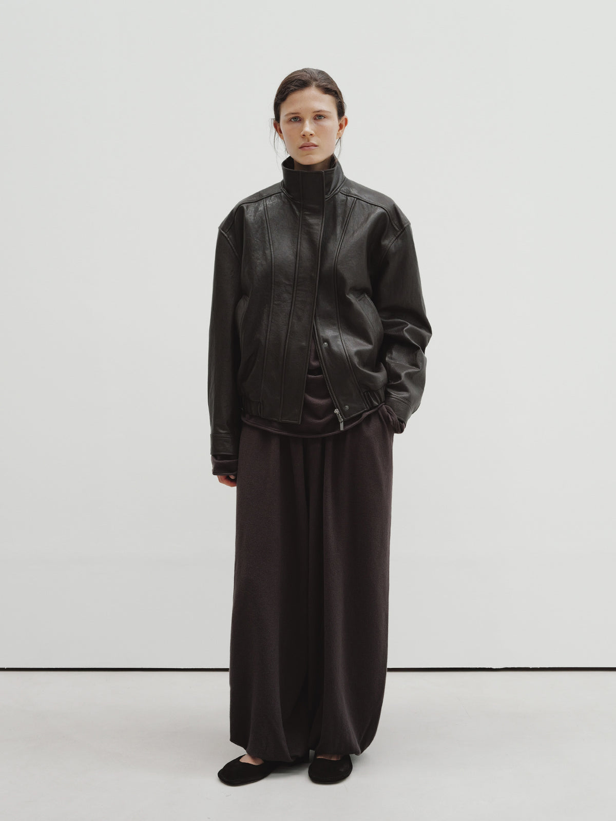 Moia leather jumper (deep brown)
