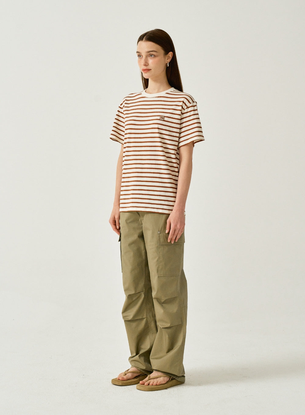 [satur] (W) All Day Basic Stripe T-Shirt - Brown