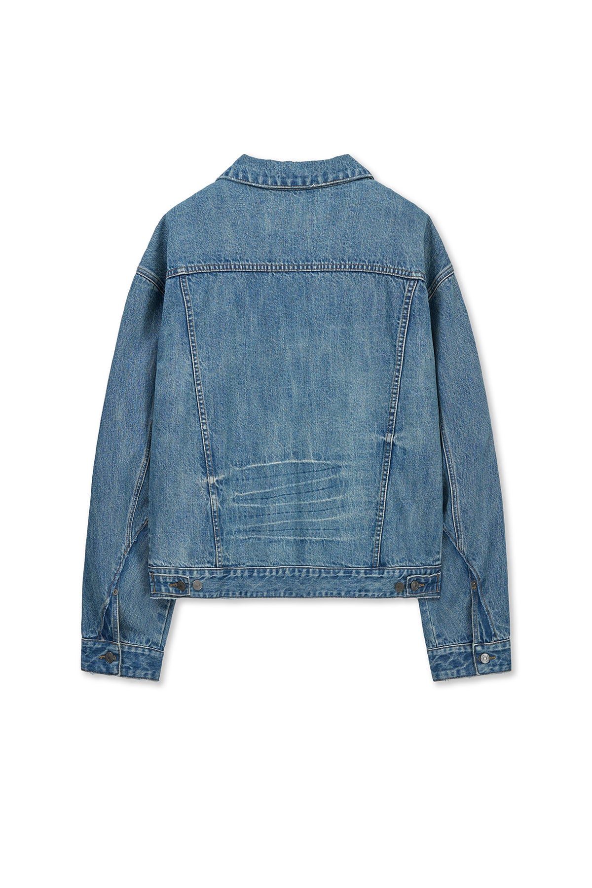 [matinkim] VINTAGE WASHED DENIM TRUCKER FOR MEN IN BLUE