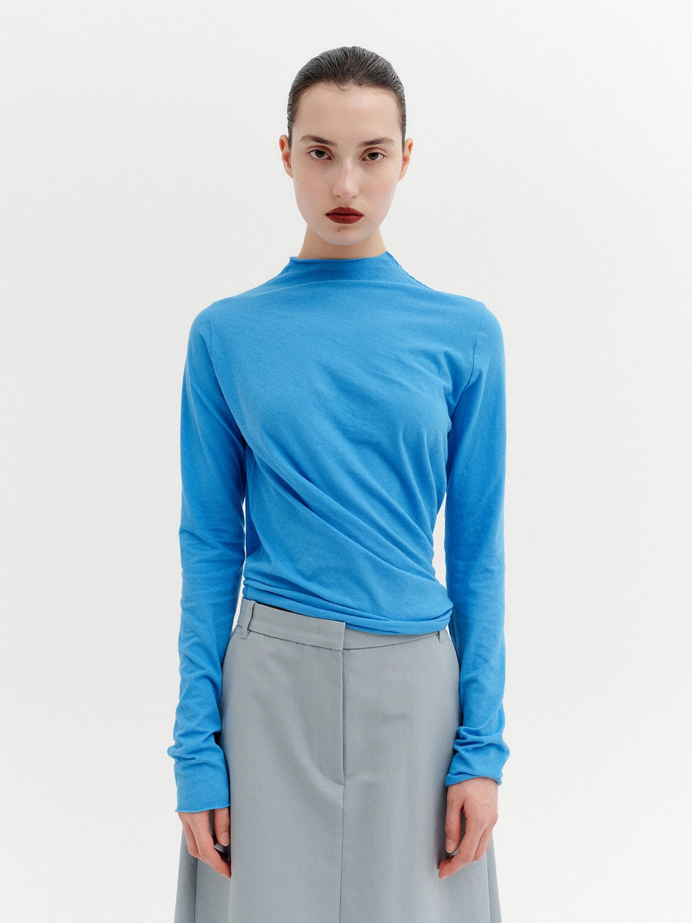 EENK Asymmetric Twist Long-Sleeve T-shirt - Blue