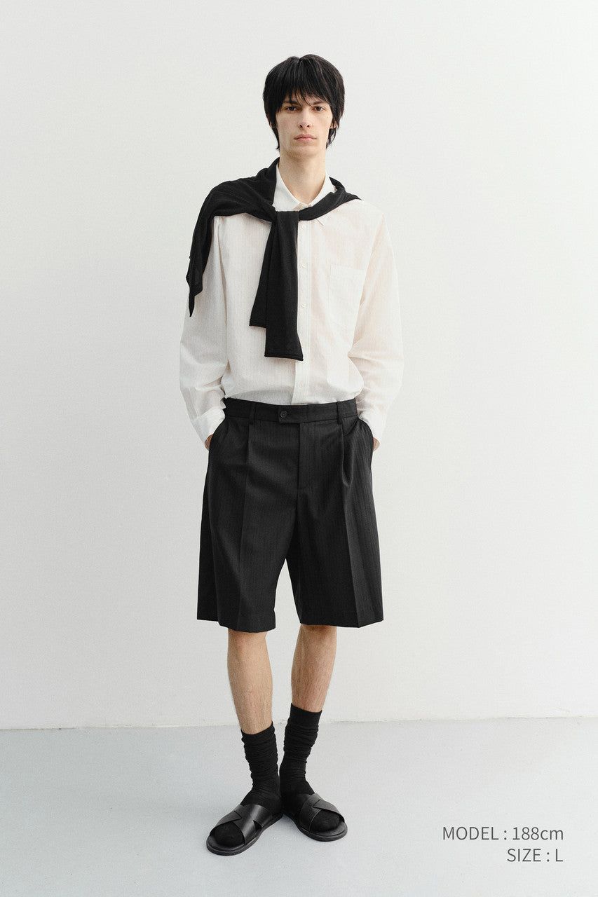 Dunst Pleated Bermuda Shorts Black