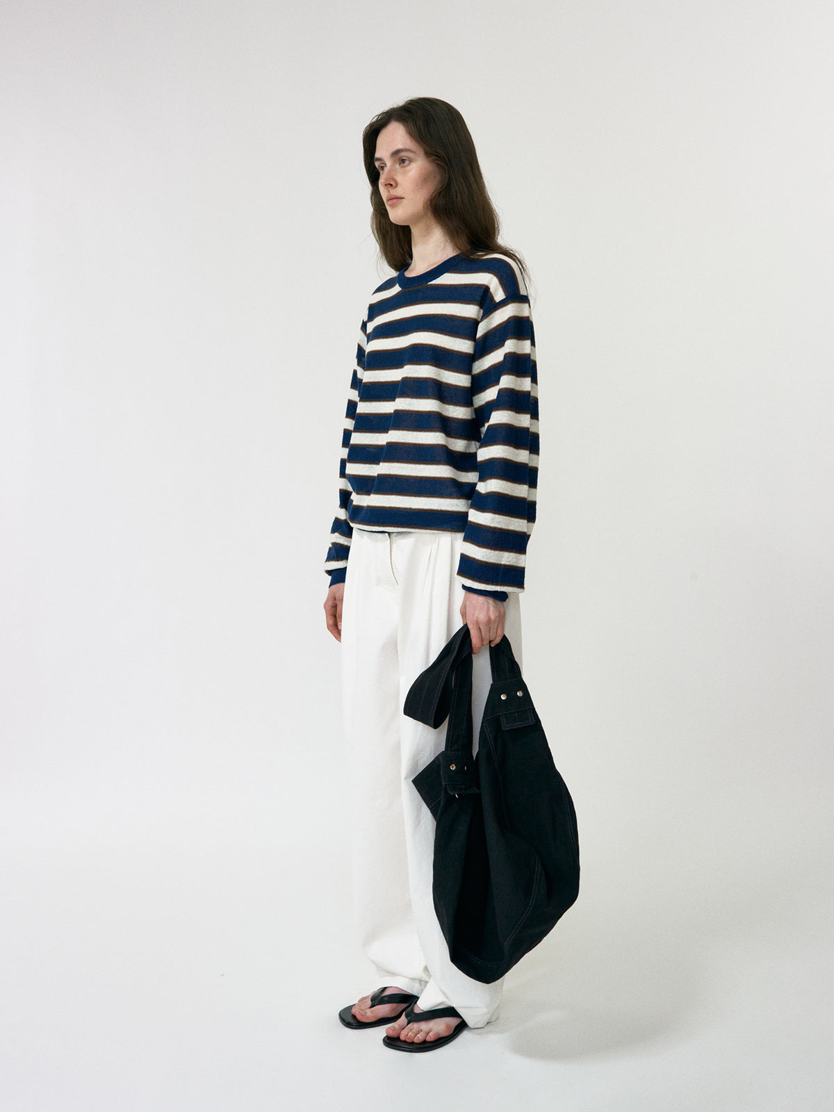 Nothing Written Stripe round pullover (Dark navy)