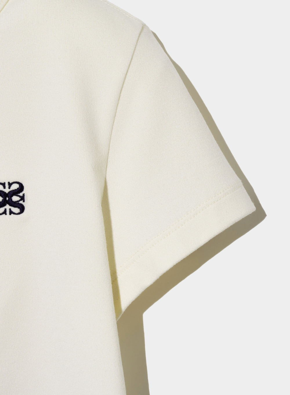 [satur] (W) Essential Basic Logo T-Shirt - Cream Ivory