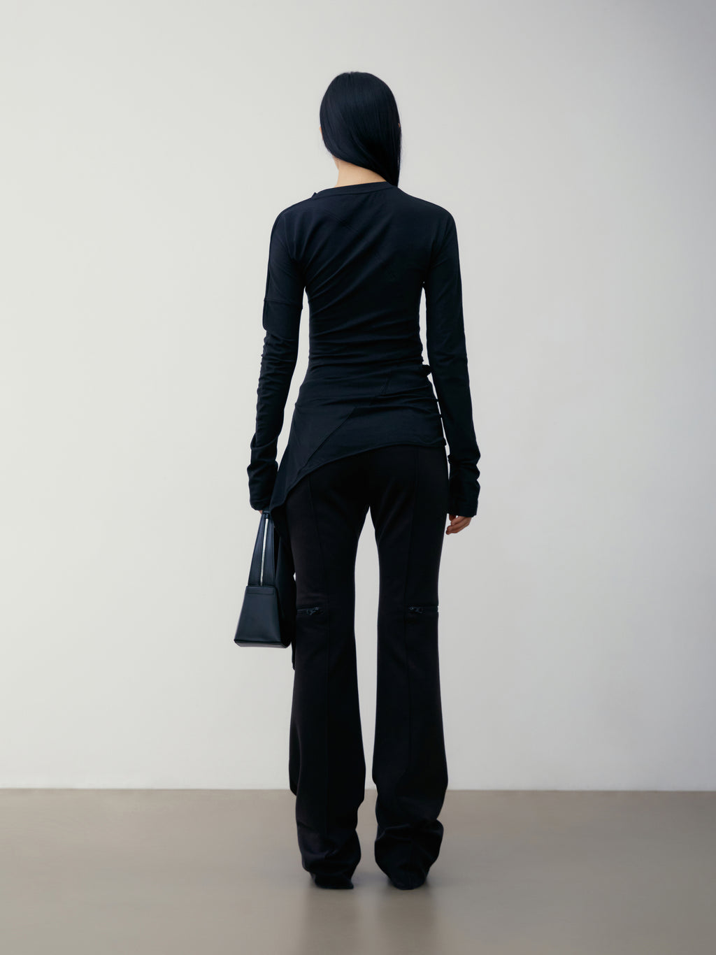 [low_classic] LC WRAP T-SHIRT
BLACK