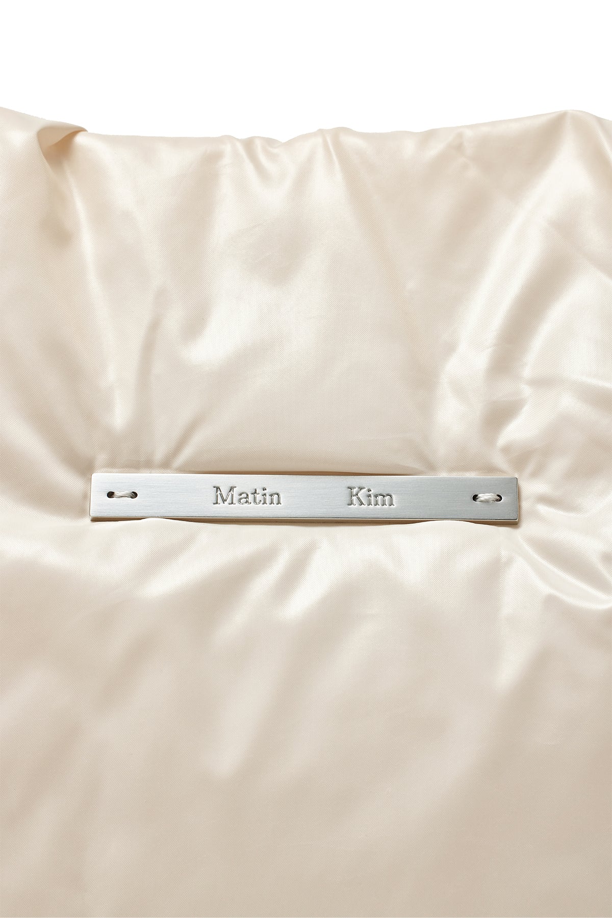 [matinkim] MATIN BIG PUFFER BAG IN LIGHT BEIGE