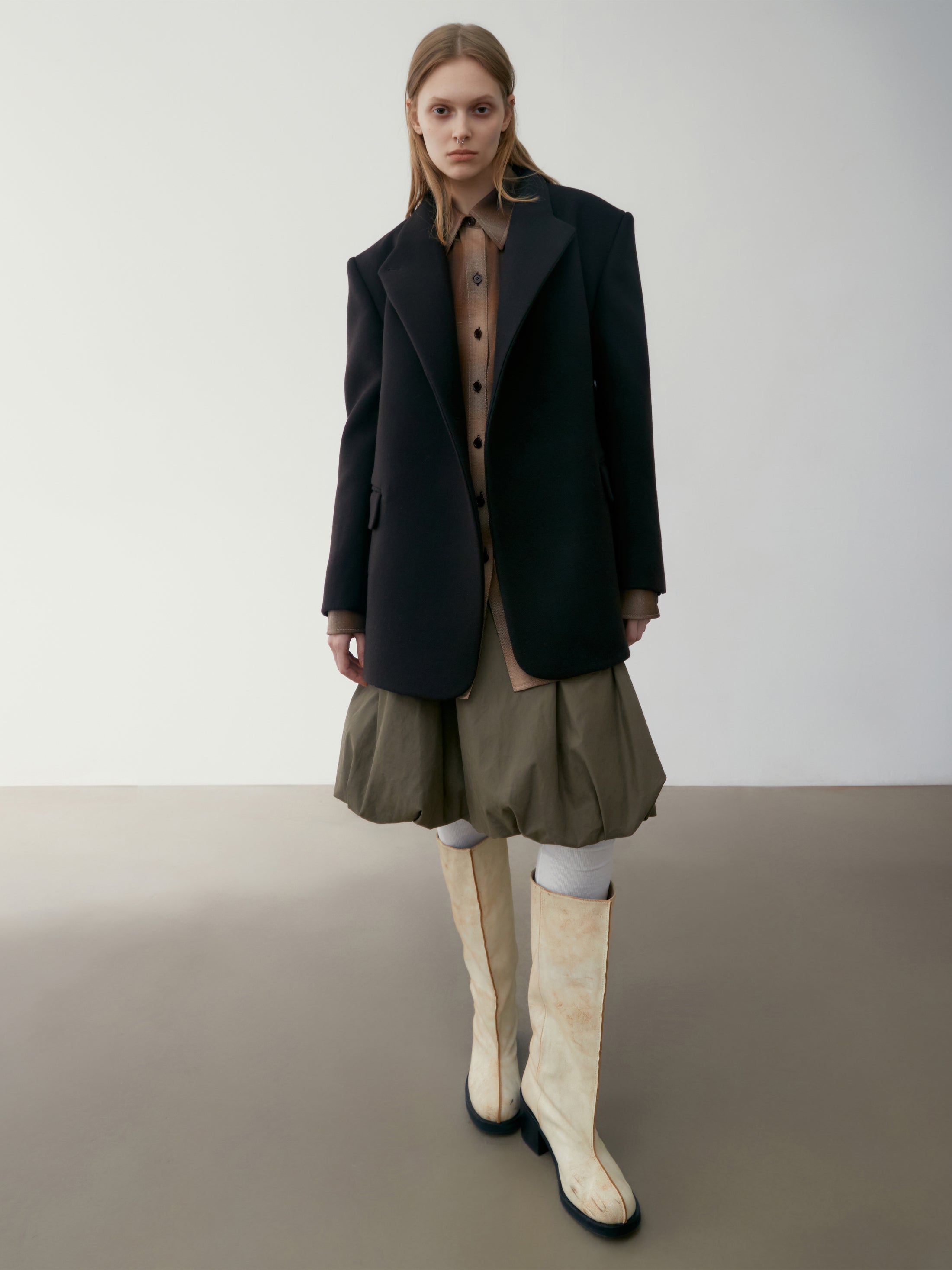 [low_classic] SLIM FIT WOOL COAT
DARK BROWN