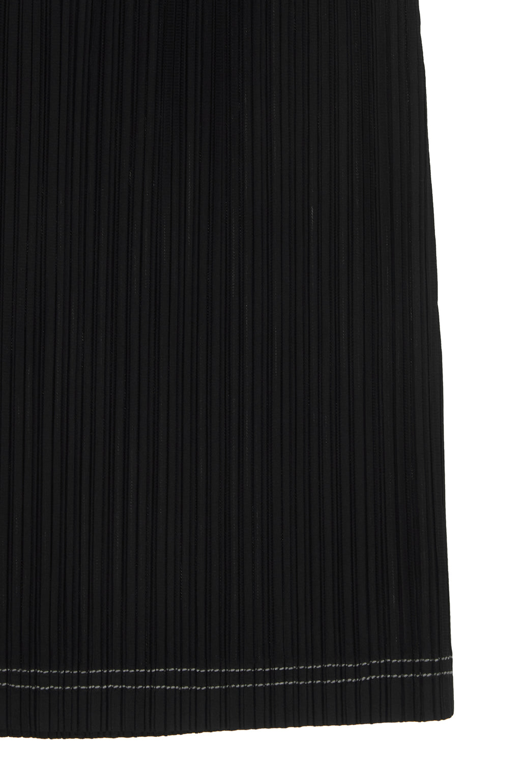 [matinkim] PLEATS STITCH LAYERED SKIRT IN BLACK