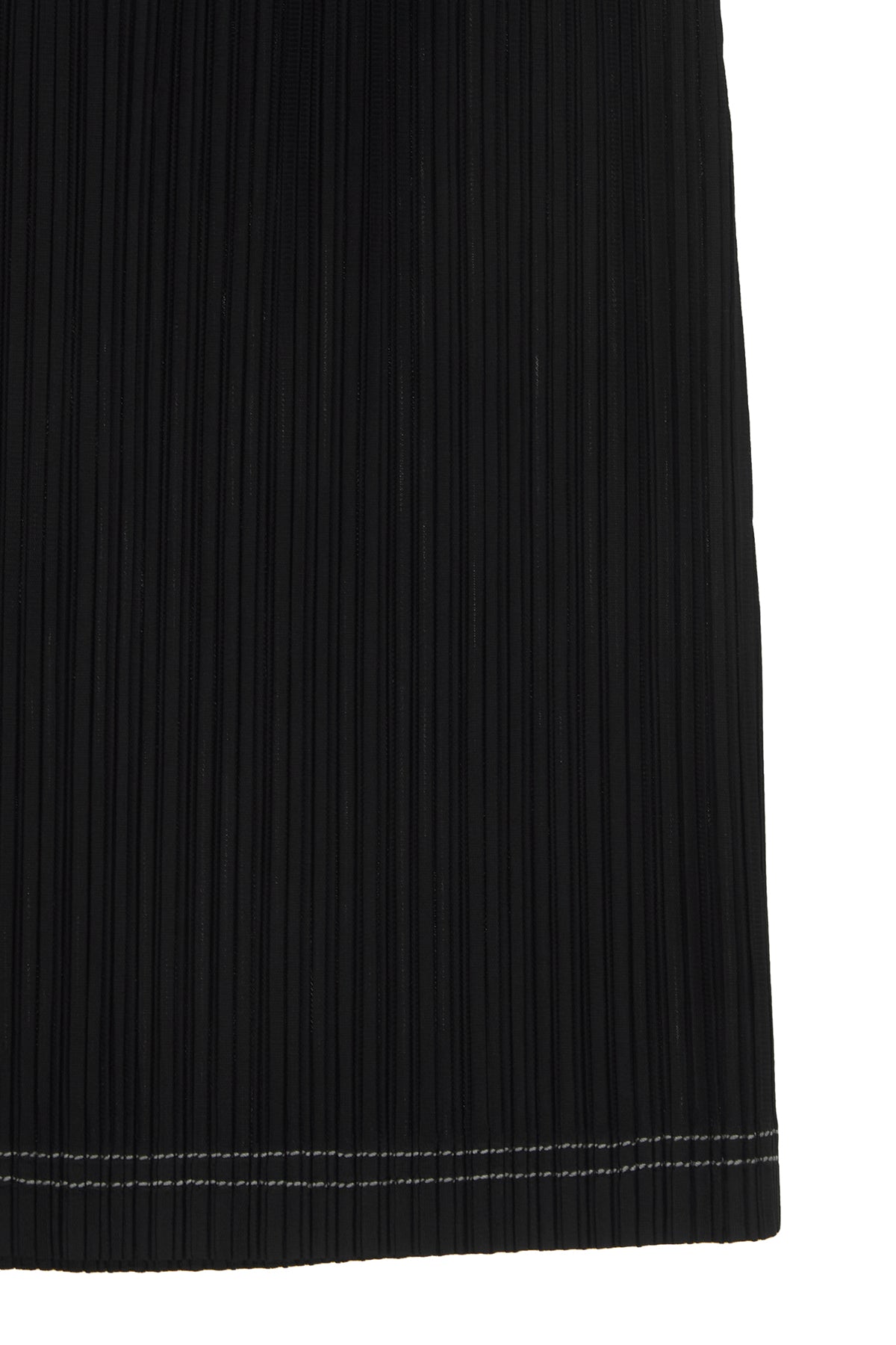[matinkim] PLEATS STITCH LAYERED SKIRT IN BLACK