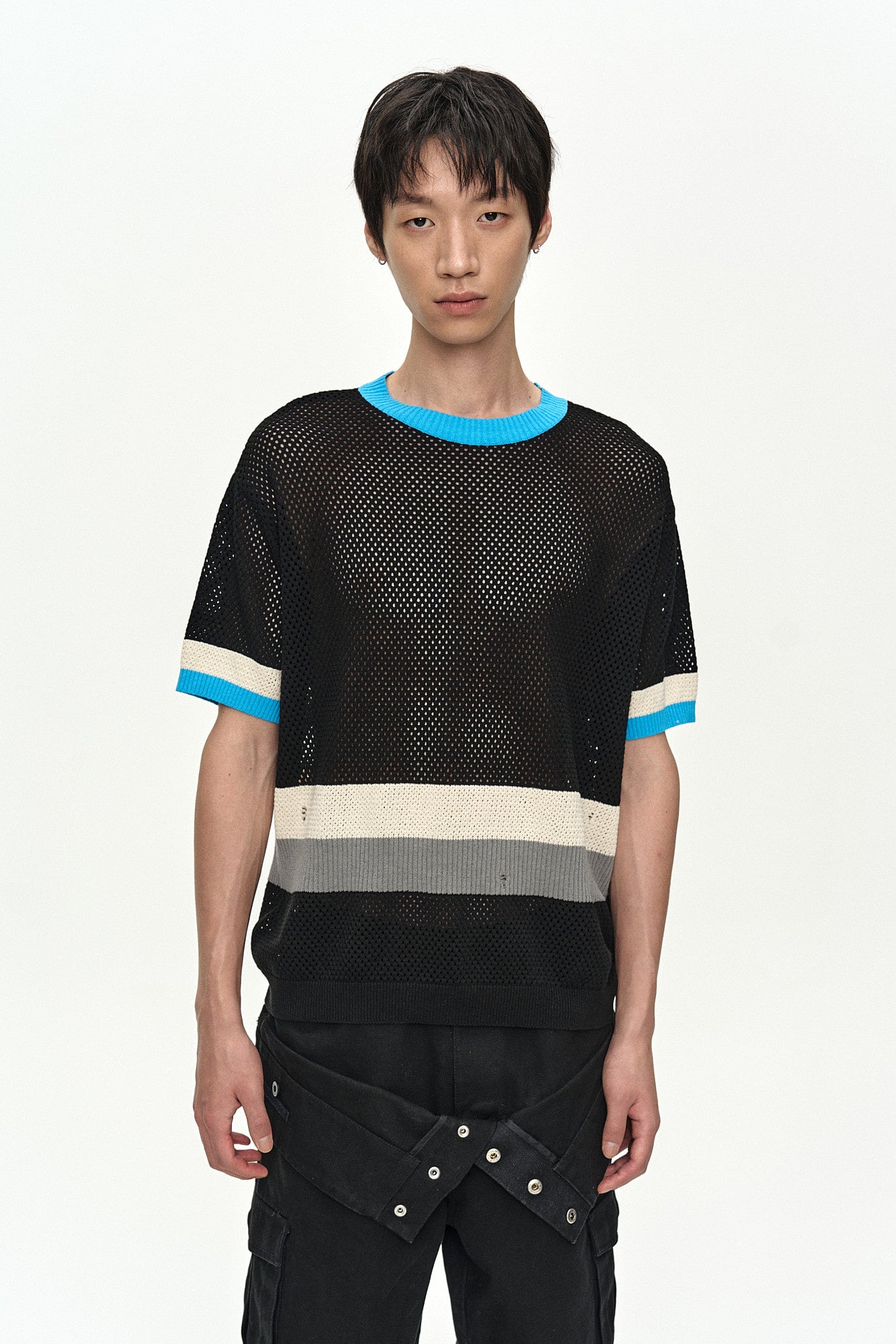 Andersson Bell Color-Blocked Short Sleeve Crew-Neck Sweater