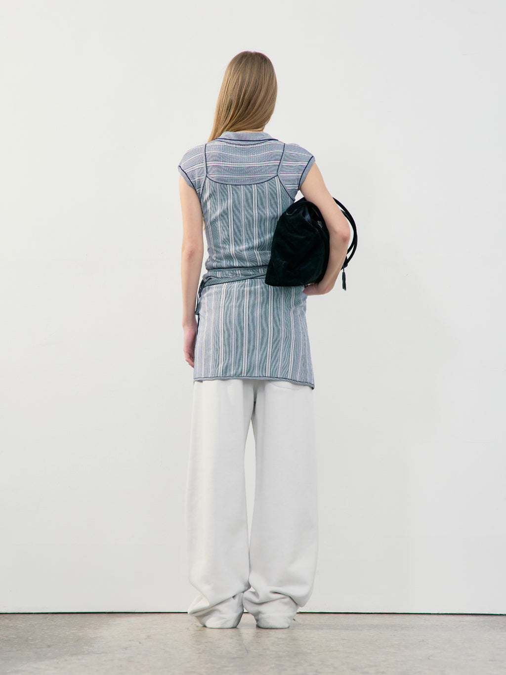 [low_classic] Stripe Knit Wrap Skirt
Navy