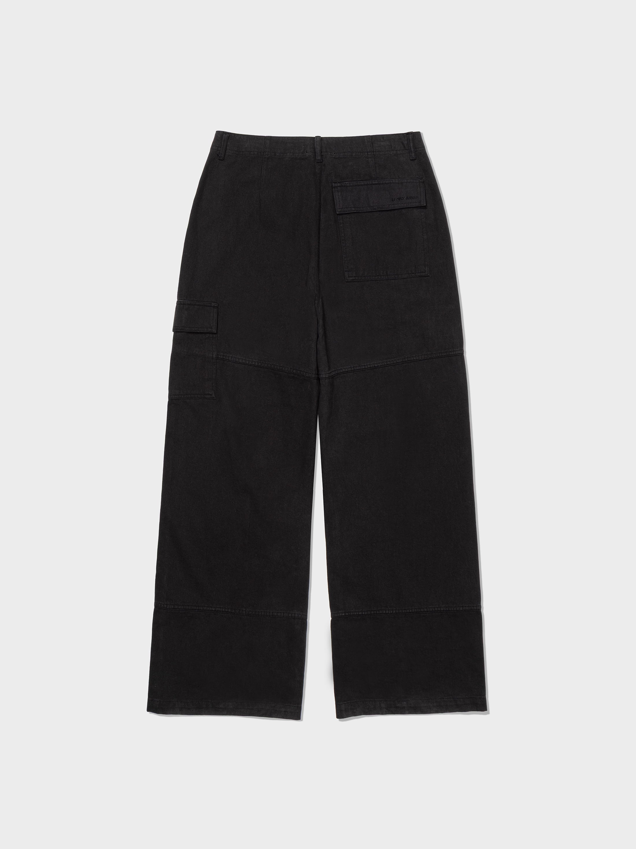 Low Classic Peach Skin Cargo Pants Black