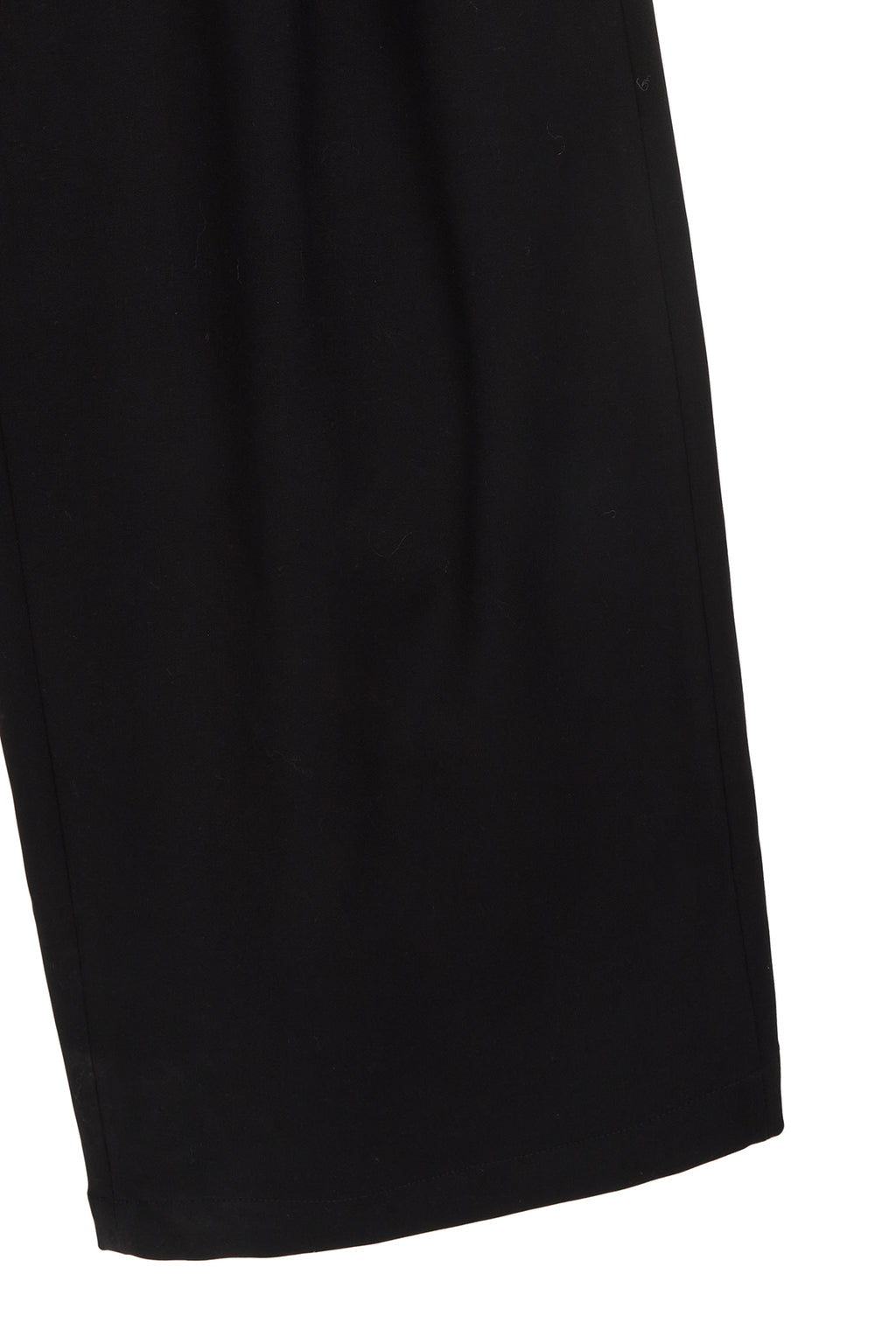 [matinkim] TUCK POCKET POINT WIDE PANTS IN BLACK