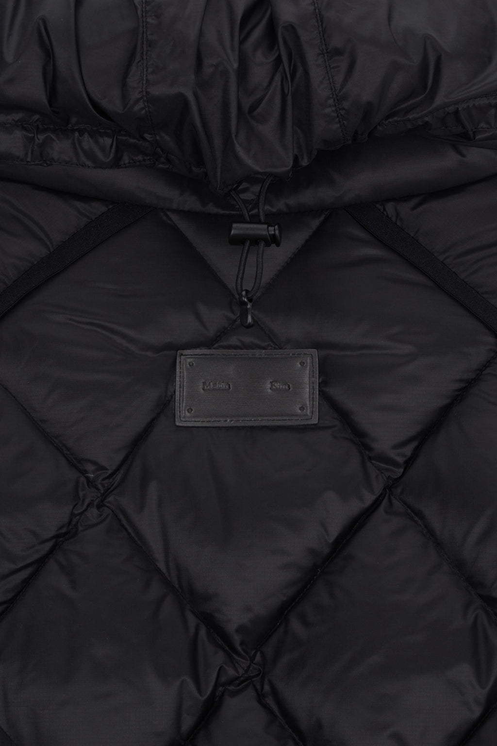 [matinkim] QUILTING HOODY LIGHTWEIGHT JUMPER (DOWN BLENDED) IN BLACK