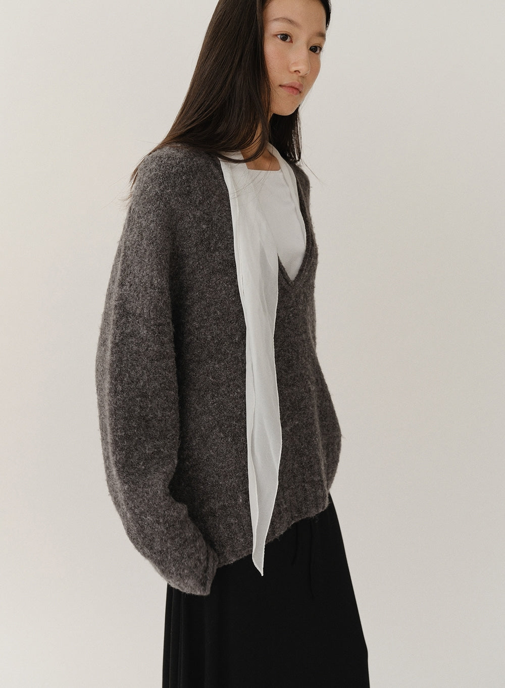 Kindersalmon Wool Boucle Knit Charcoal