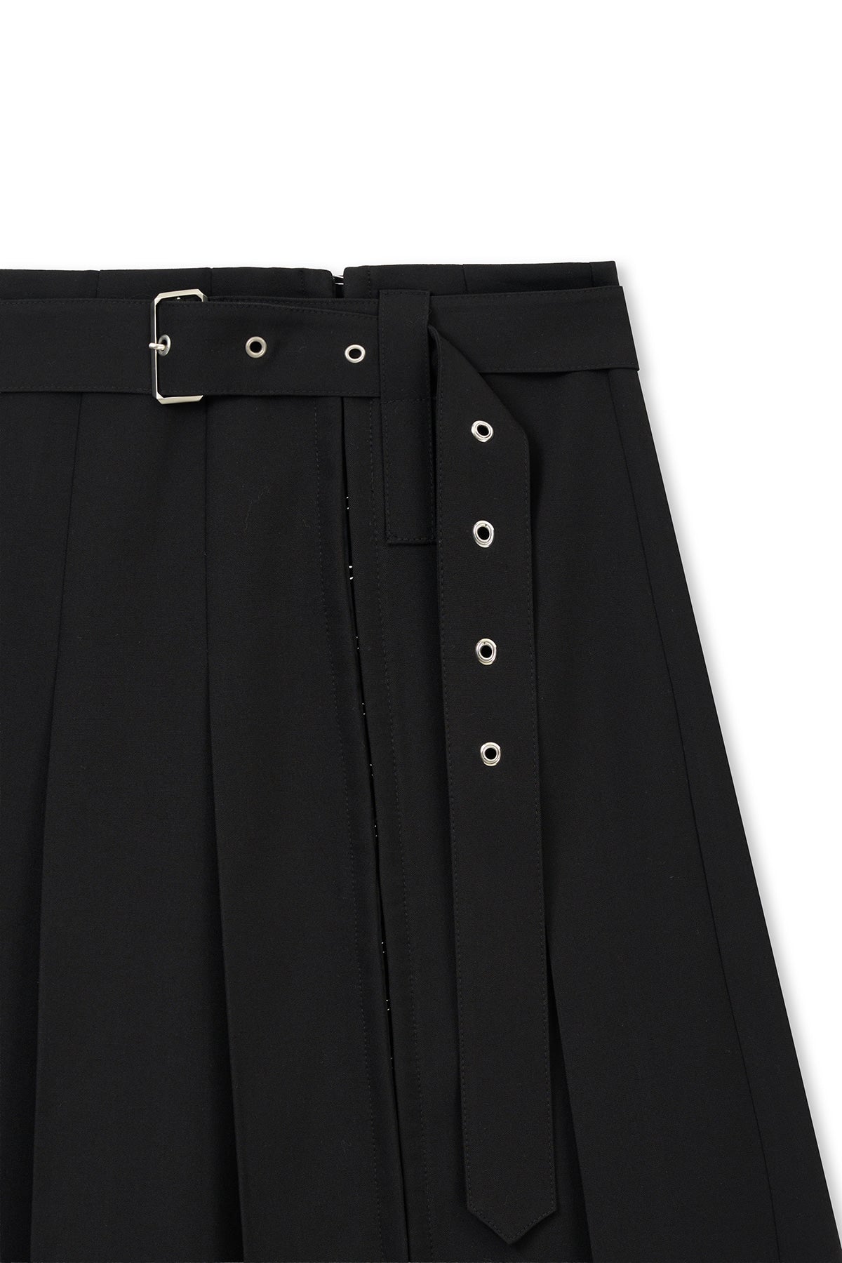 [matinkim] Belted Slit Pleat Skirt IN Black