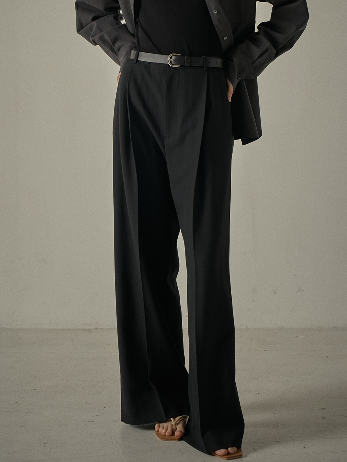 Facade Pattern Timeless Wool Pants black