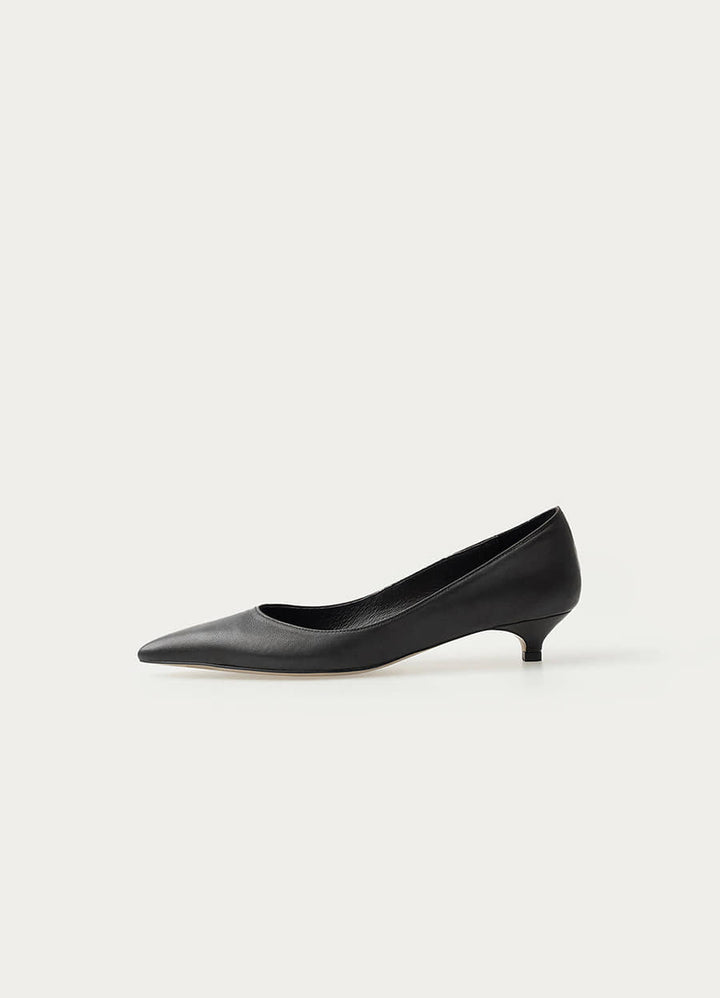 Nothing Written Pointed kitten-heel (Ink black)