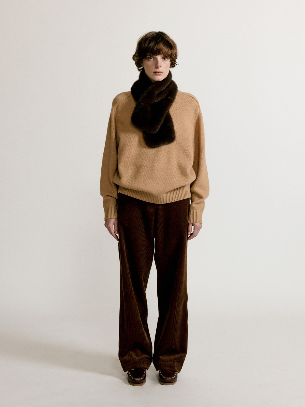 Nothing Written Moi fur scarf (Brown)