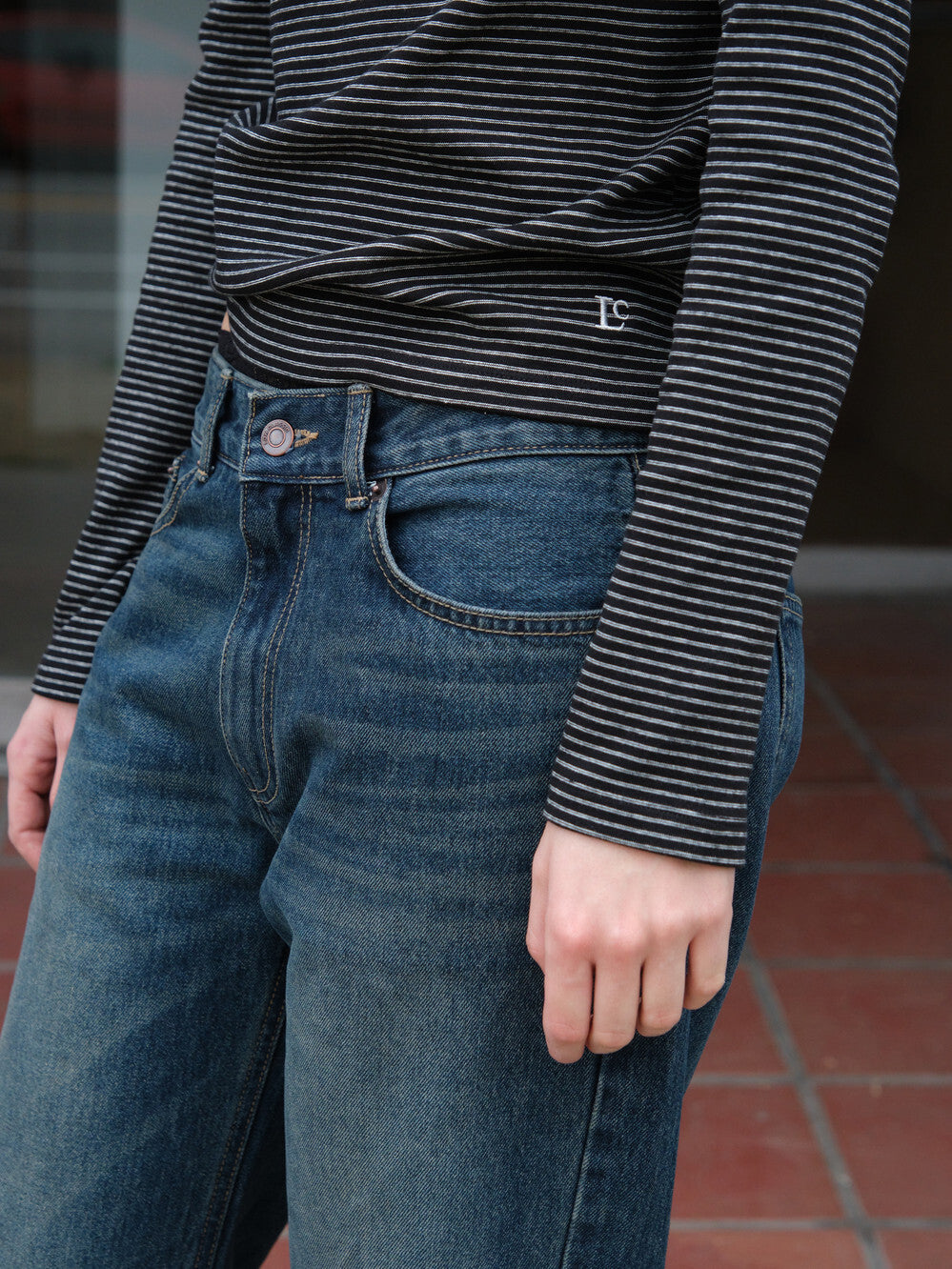 Low Classic Low-Rise Jeans Mid Blue