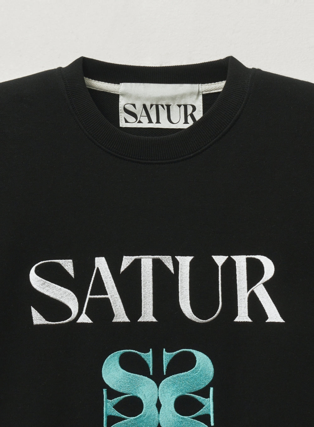 [satur] (W) Classic Logo Sweatshirt - Art Mint