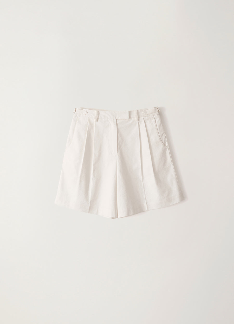 Nothing Written Double tuck wide short (White)