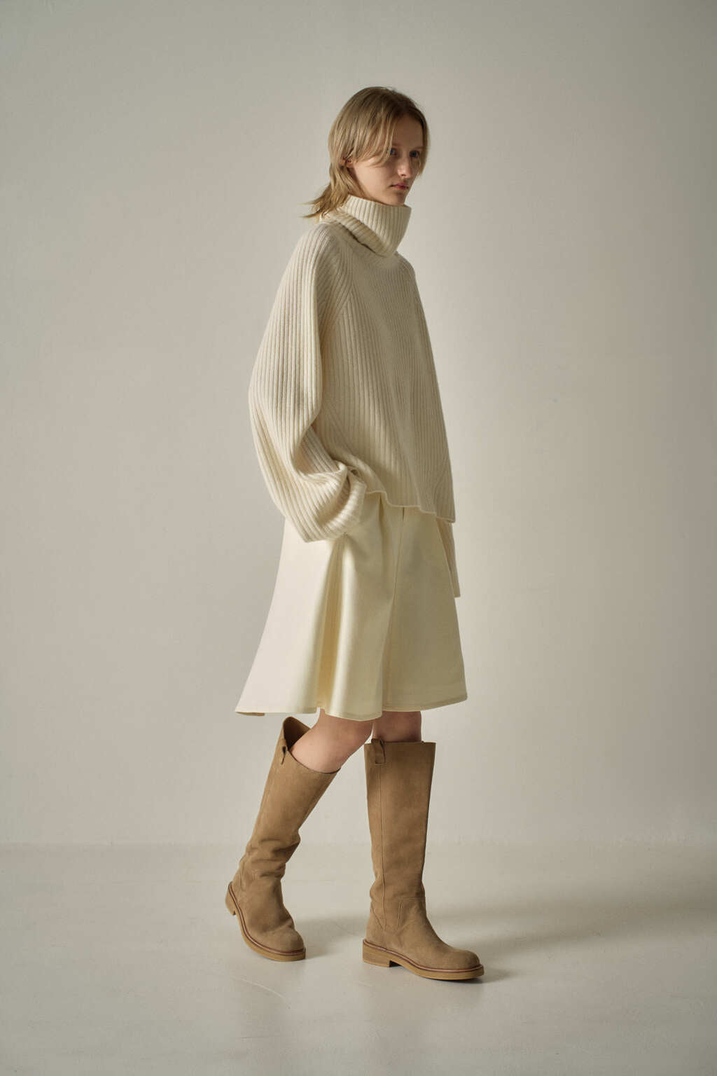 Facade Pattern Cashmere Turtleneck Knitwear ivory