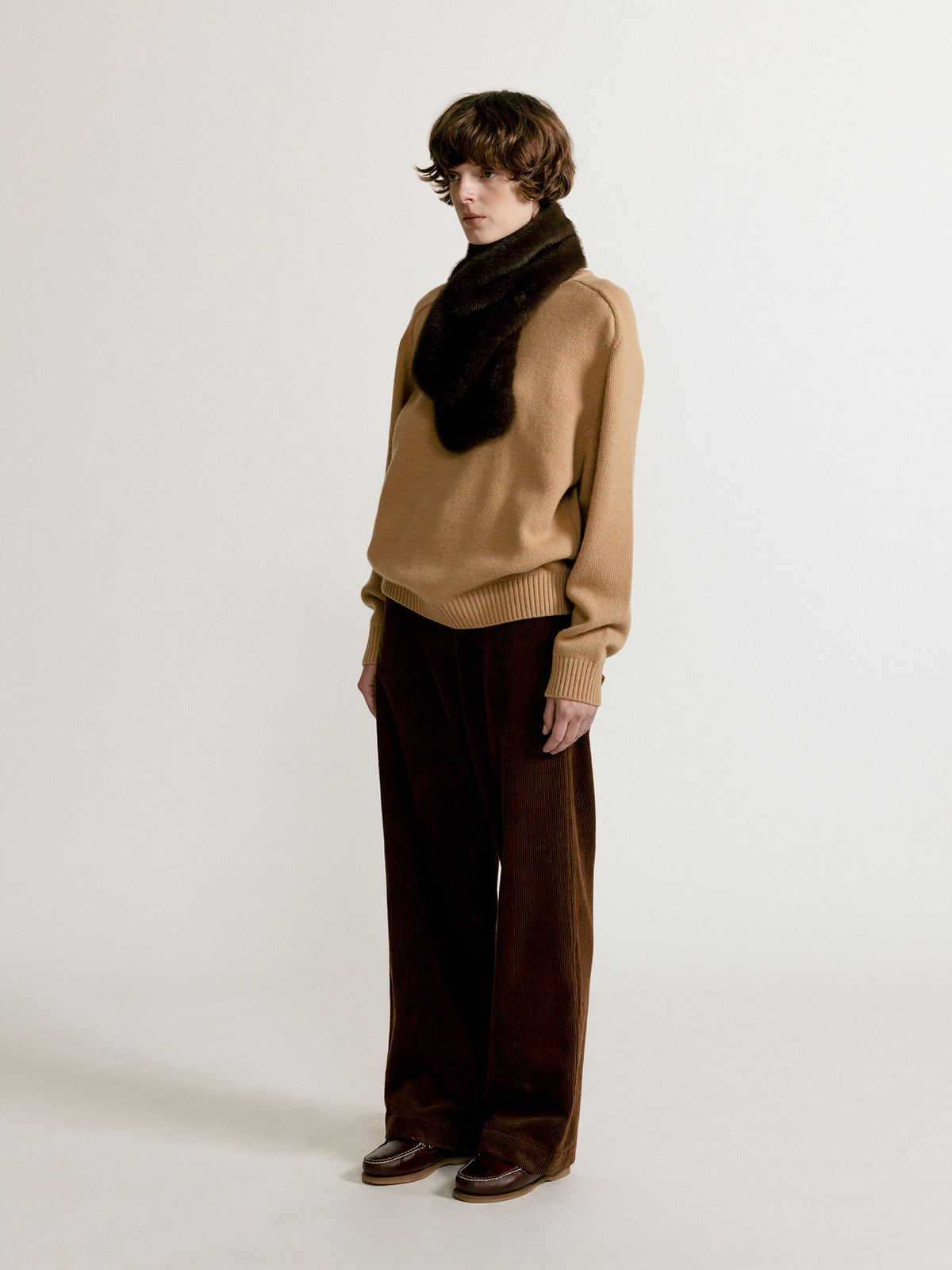 Nothing Written Moi fur scarf (Black)