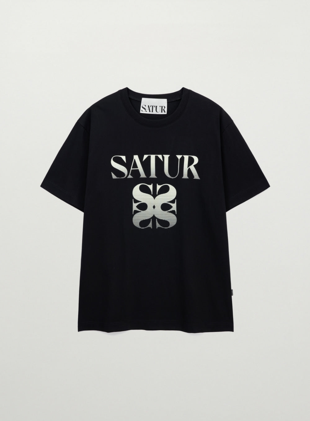 Satur Gradient Big Logo T-Shirt - Black