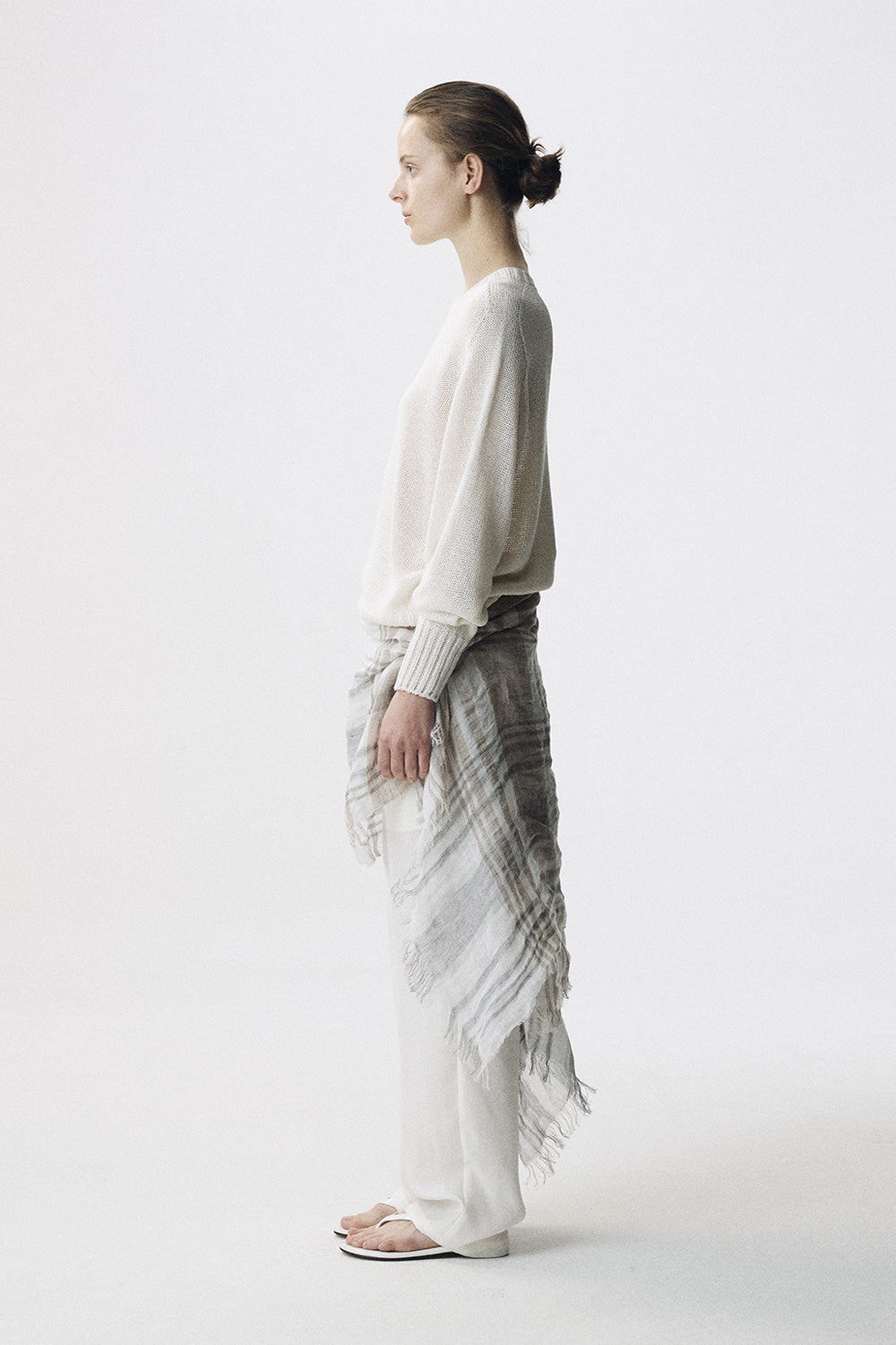Nothing Written Light mesh pullover knit (White)